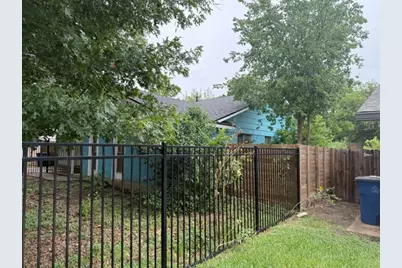 1608 Colony Creek Drive, Austin, TX 78758 - Photo 27