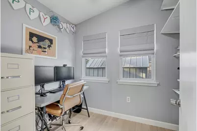 2104 W 10th Street, Austin, TX 78703 - Photo 17