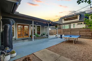 2104 W 10th St, Austin, TX 78703 - Photo 31