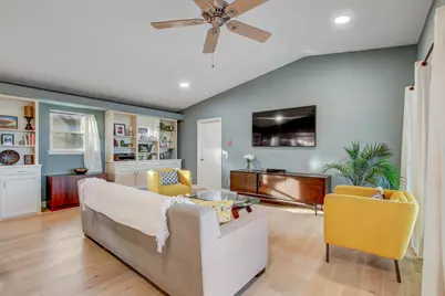 2104 W 10th Street, Austin, TX 78703 - Photo 15