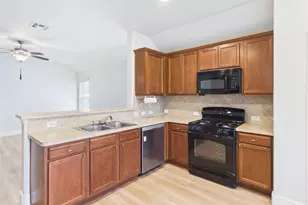 546 Travertine Trail, Buda, TX 78610 - Photo 15