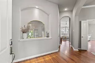 9305 Donner Ln, Austin, TX 78749 - Photo 3