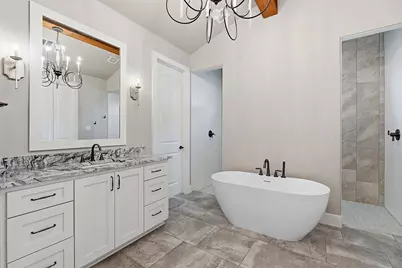 1326 Via Principale Drive, New Braunfels, TX 78132 - Photo 23