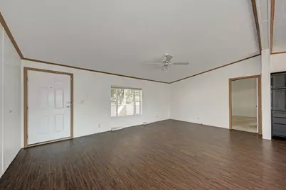 187 SE Horseshoe Bend, San Marcos, TX 78666 - Photo 9