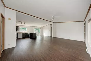 187 SE Horseshoe Bend, San Marcos, TX 78666 - Photo 7