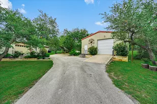 209 Cascade Trail, San Marcos, TX 78666 - Photo 7