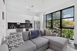 800 Embassy Dr, Austin, TX 78702 - Photo 7