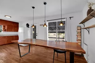 1607 E 4th St, Taylor, TX 76574 - Photo 11