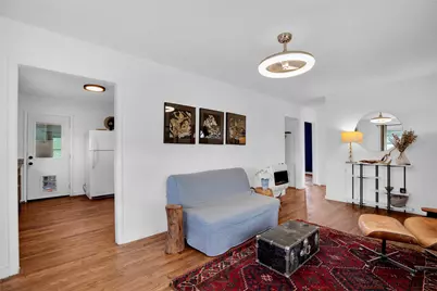 1607 E 4th Street, Taylor, TX 76574 - Photo 5