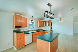 132 Co Rd 247, Georgetown, TX 78633 - Photo 13