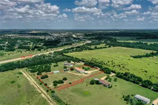 132 Co Rd 247, Georgetown, TX 78633 - Photo 31