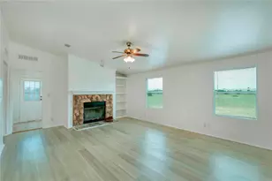 132 Co Rd 247, Georgetown, TX 78633 - Photo 15