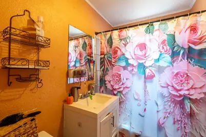 4801 Lott Avenue, Austin, TX 78721 - Photo 9