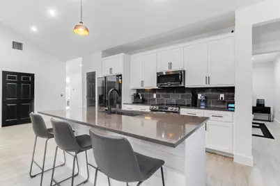 629 Aspen Lane, Horseshoe Bay, TX 78657 - Photo 5