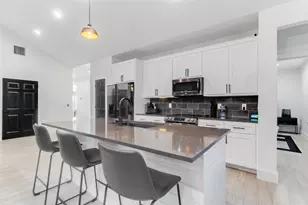 629 Aspen Ln, Horseshoe Bay, TX 78657 - Photo 5