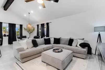 629 Aspen Lane, Horseshoe Bay, TX 78657 - Photo 9