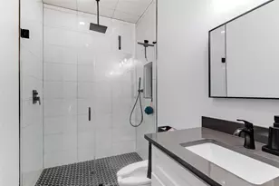 629 Aspen Ln, Horseshoe Bay, TX 78657 - Photo 23