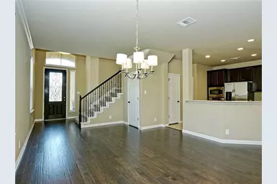 9512 Solana Vista Loop #B, Austin, TX 78750 - Photo 5
