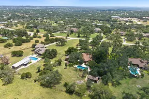 502 S Lariat Cir, Dripping Springs, TX 78620 - Photo 31