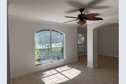 1524 Lorson Loop Loop, Round Rock, TX 78665 - Photo 5
