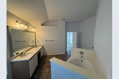 1524 Lorson Loop Loop, Round Rock, TX 78665 - Photo 17