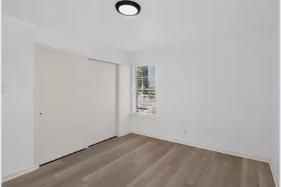 2703 Princeton Drive, Austin, TX 78741 - Photo 17