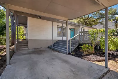 2703 Princeton Drive, Austin, TX 78741 - Photo 3