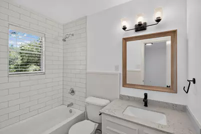 2703 Princeton Drive, Austin, TX 78741 - Photo 19