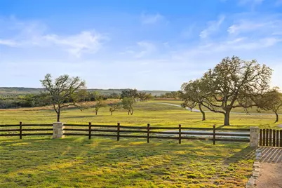 4827 Maenius Road, Blanco, TX 78606 - Photo 7