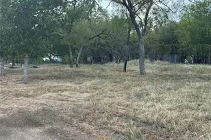 490 Rosewood Dr, Dale, TX 78616 - Photo 9