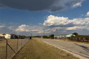 490 Rosewood Dr, Dale, TX 78616 - Photo 29