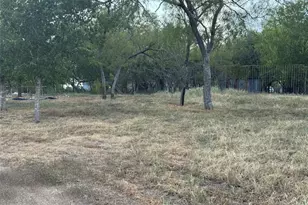 490 Rosewood Dr, Dale, TX 78616 - Photo 9