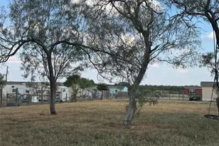 490 Rosewood Dr, Dale, TX 78616 - Photo 17