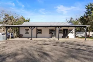 240 Riddle Rd, Cedar Creek, TX 78612 - Photo 3