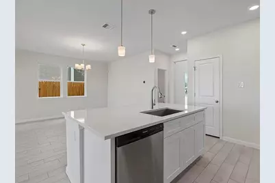 145 Comet Pointe Drive, Georgetown, TX 78628 - Photo 9