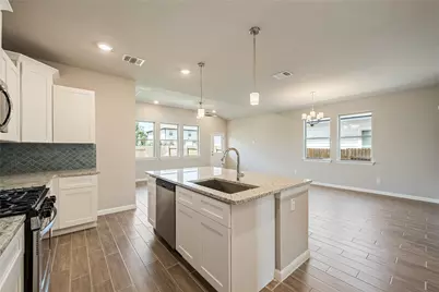 145 Comet Pointe Drive, Georgetown, TX 78628 - Photo 7