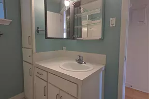 2303 E Side Dr, Austin, TX 78704 - Photo 13