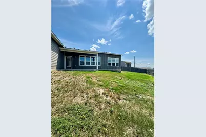 105 Everett Court #B, Jarrell, TX 76537 - Photo 15