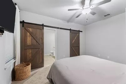 717 Peak Place, Seguin, TX 78155 - Photo 13