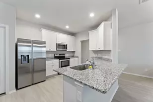 717 Peak Pl, Seguin, TX 78155 - Photo 7