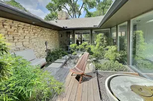 6102 Cherrylawn Cir, Austin, TX 78723 - Photo 17