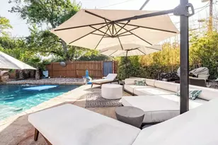 6102 Cherrylawn Cir, Austin, TX 78723 - Photo 5