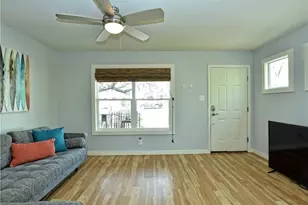 1513 Travis Heights Blvd, Austin, TX 78704 - Photo 3