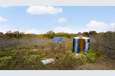 2124 Bugtussle Lane, Luling, TX 78648 - Photo 5