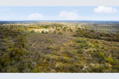 2124 Bugtussle Lane, Luling, TX 78648 - Photo 21