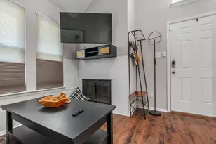 5608 Cougar Dr, Austin, TX 78745 - Photo 7