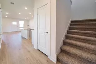 2505 Liam Aurora Ln, Round Rock, TX 78665 - Photo 9