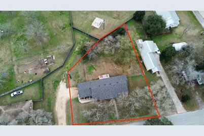 504 Marburger Street, Smithville, TX 78957 - Photo 3