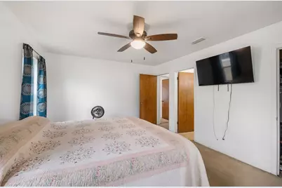 504 Marburger Street, Smithville, TX 78957 - Photo 27