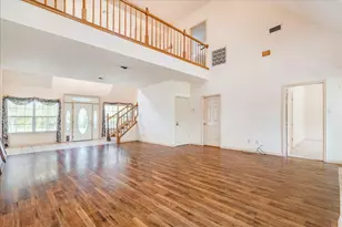 19106 Eyerley Rd, Manor, TX 78653 - Photo 5